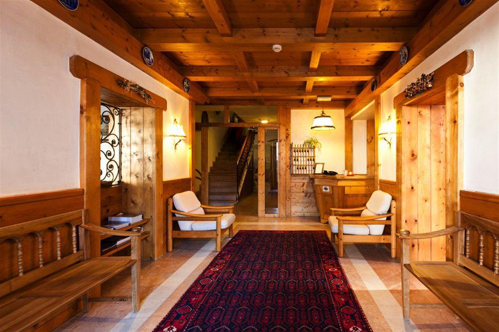 Hotel Bellaria - Cortina D'Ampezzo Luaran gambar